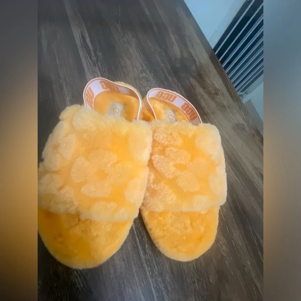 UGG Kids Fluff Yeah Poppy Slide